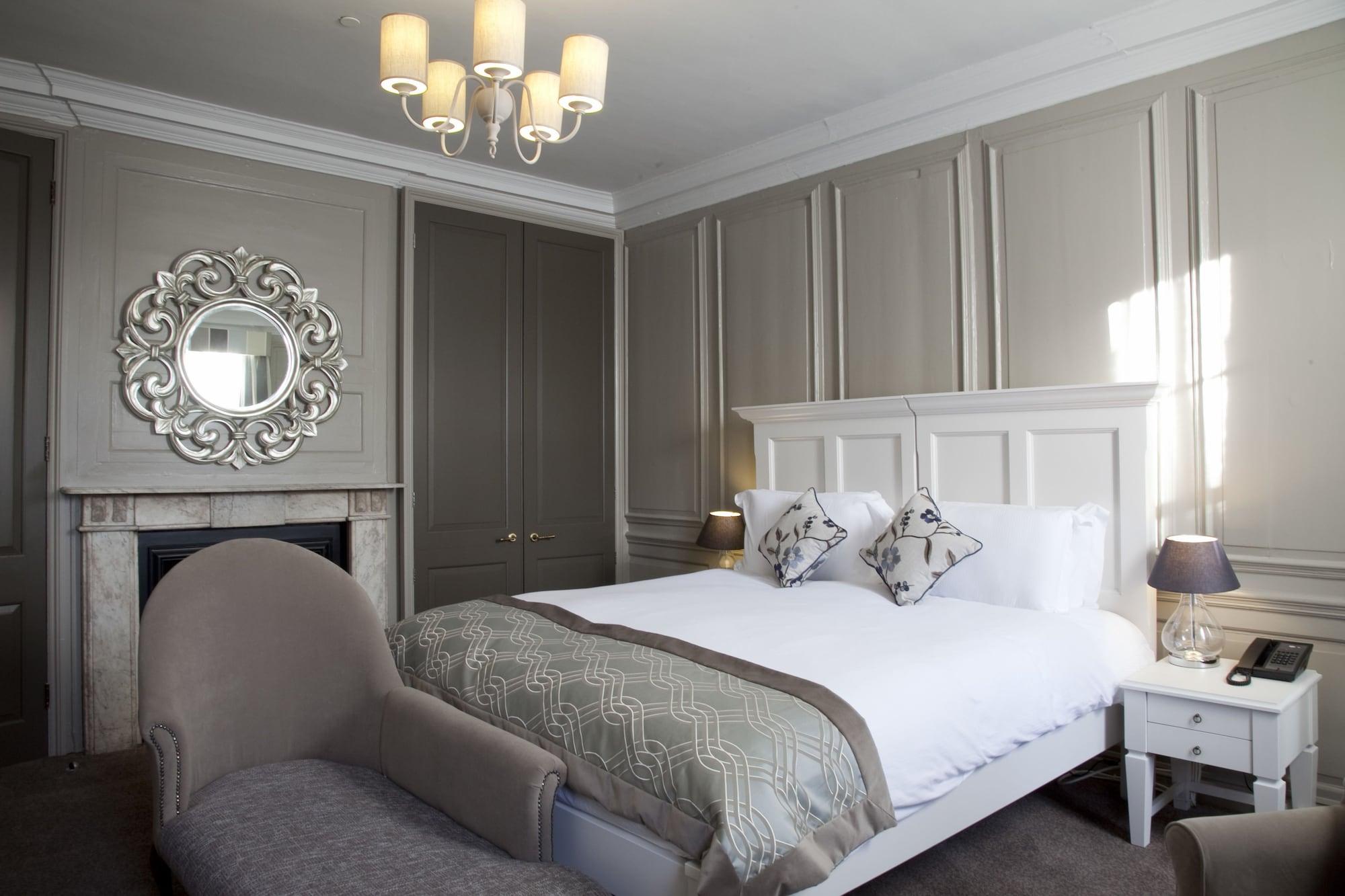 Vanbrugh House Hotel